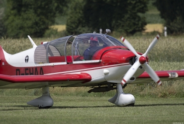 MG76581